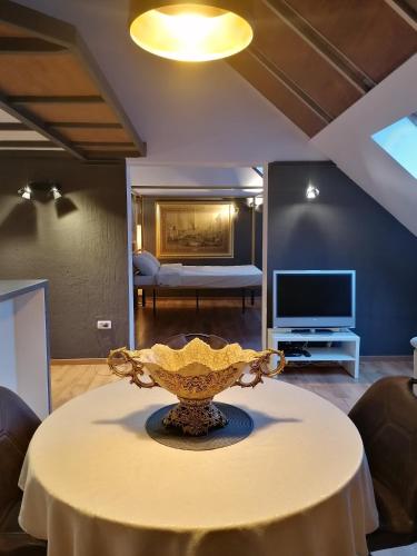 Amazing Savoya nr1 Loft Temišvar – savremeni loft u starom centru grada, self check‑in